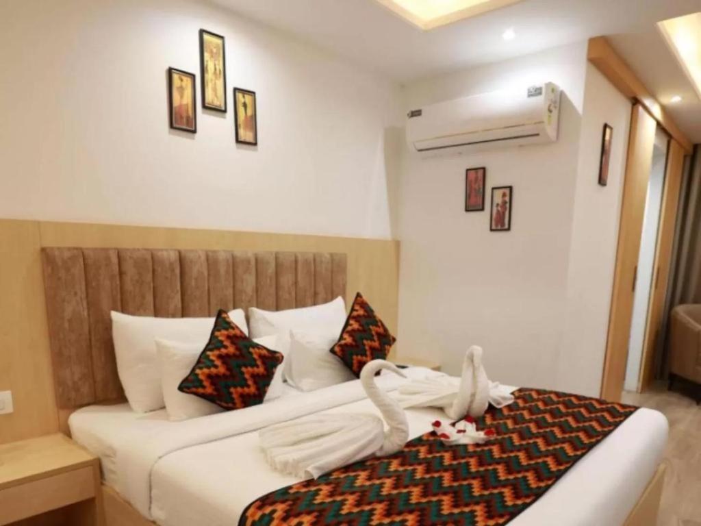 Diona Anukampa Suite With Pool Jaipur Ngoại thất bức ảnh